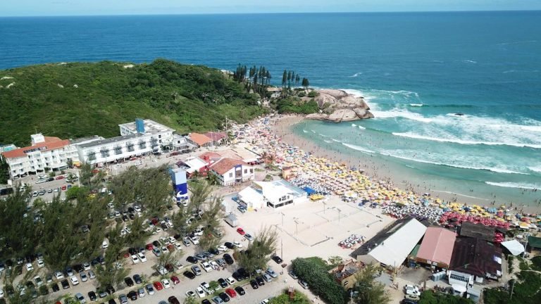 Cris Hotel Praia da Joaquina em Florianópolis