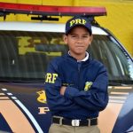 menino de 12 anos vira policial por um dia