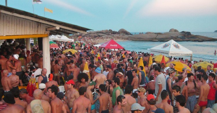 Florianópolis é a capital do turismo gay no brasil
